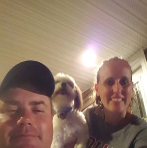 Meet your Posher, Holly